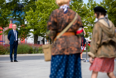 Uroczystość „Energetycy w Powstaniu” na skwerze Tadeusza Kahla – 1 sierpnia 2021. Fot Sławek Kasper (IPN)