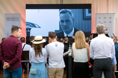 Uroczystość „Energetycy w Powstaniu” na skwerze Tadeusza Kahla – 1 sierpnia 2021. Fot Sławek Kasper (IPN)