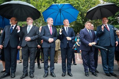 Uroczystość przy pomniku Polskiego Państwa Podziemnego i Armii Krajowej – 1 sierpnia 2021. Fot. Sławek Kasper (IPN)