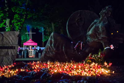 Uroczystości oficjalne na Cmentarzu Powstańców Warszawy na Woli – 1 sierpnia 2021. Fot. Sławek Kasper (IPN)