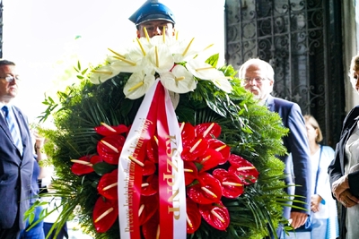 Odsłonięcie tablicy poświęconej Najmłodszym Bohaterom Powstania Warszawskiego – fot. MN/BUWiM