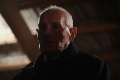 Eugeniusz Szylar, ostatni z rodziny ukrywającej w czasie okupacji żydowską rodzinę Weltzów – 1 września 2021. Fot. Sławek Kasper (IPN)