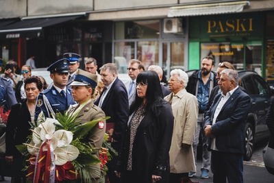 fot. uroczystość odsłonięcia tablicy pamiątkowej poświęconej pamięci Władysława Sebyły – Warszawa,  MN/BUWiM