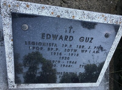 Grób przed remontem