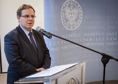 Uroczystość prowadził dr Krzysztof Persak, dyrektor Biura Prezesa IPN