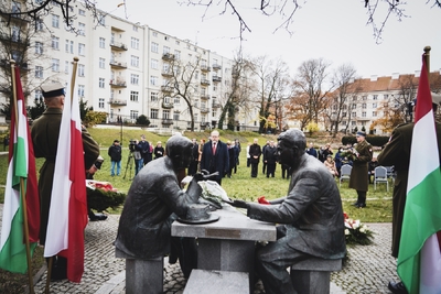 Uroczystość upamiętniająca Henryka Sławika i Józsefa Antalla seniora – fot. MN/BUWiM