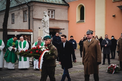 Uroczystość odsłonięcia tablicy upamiętniającej Stefana Szmakfefera – fot. MN/BUWiM
