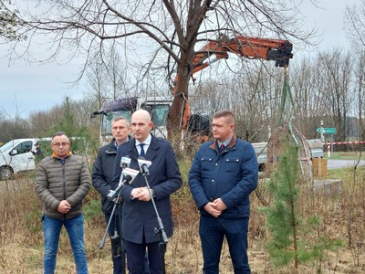 7. Dyrektor OIPN Poznań dr hab. Rafał Reczek w Międzybłociu. Fot. OIPN Poznań