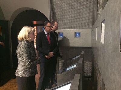 Podpisanie porozumienia o współpracy między IPN a Muzeum Wojska Polskiego – oddział Muzeum Katyńskie