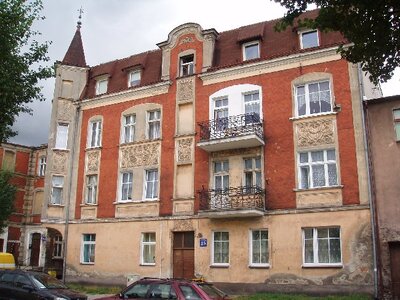 Wejherowo - dawna siedziba PUBP przy ul. Kopernika (najpierw, w lipcu 1945 r., UB zajął budynek pod numerem 13, a wkrótce także sąsiedni - o numerze 15).