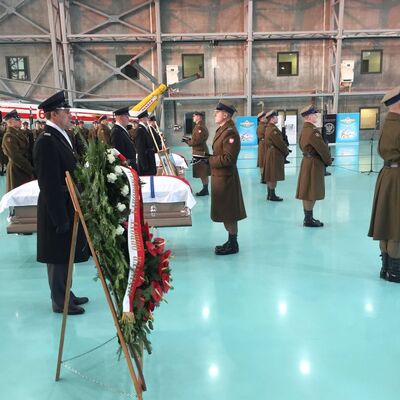 Powitanie szczątków bohaterów – Warszawa, 23 listopada 2016 (MON)