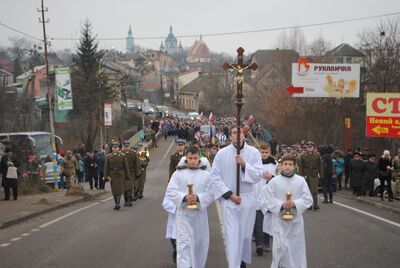 Pogrzeb poległych w 1939 r. polskich żołnierzy w Mościskach na Ukrainie