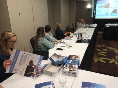 Warsztaty z pakietem edukacyjnym „Giganci nauki”. Fot. M. Żelazny (IPN)