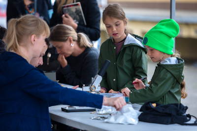 „Przed godziną »W«” – rodzinne spotkanie z historią w Muzeum Żołnierzy Wyklętych i Więźniów Politycznych PRL – Warszawa, 30–31 lipca 2022. Fot. Sławek Kasper (IPN)