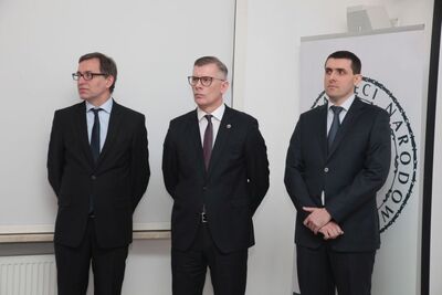 Prezentacja wykazu dokumentów wyłączonych ze zbioru zastrzeżonego