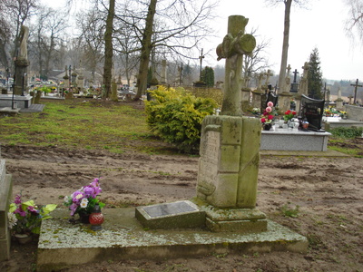 Pomnik przed remontem - fot. Sylwia Kostyra OBUWiM w Lublinie