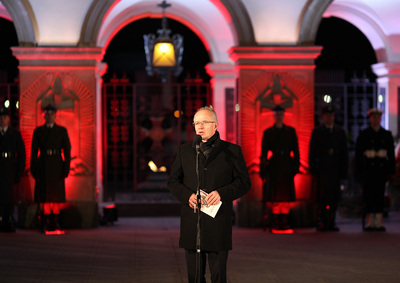 Uroczystości przed Grobem Nieznanego Żołnierza – 1 marca 2017 (fot. Marcin Jurkiewicz/IPN)