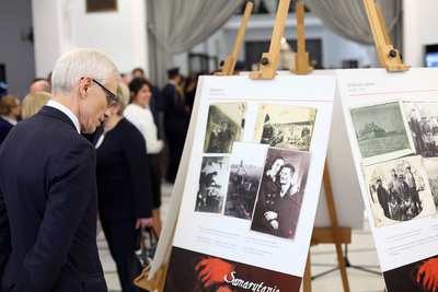 „Samarytanie z Markowej” – wystawa o rodzinie Ulmów w Sejmie – Warszawa, 23 marca 2017  (© Marcin Jurkiewicz / IPN)