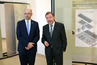 Wystawa „Auschwitz. Fabryka śmierci” – „Przystanek Historia” IPN w Warszawie, 31 marca 2017 (Fot. Marcin Jurkiewicz / IPN)