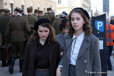 X Katyński Marsz Cieni, Warszawa 2 kwietnia 2017 (fot. Marcin Jurkiewicz)