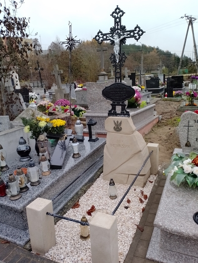 Grób Jana Penksyka - po remoncie Fot.  Sylwia Kostyra OBUWiM w Lublinie