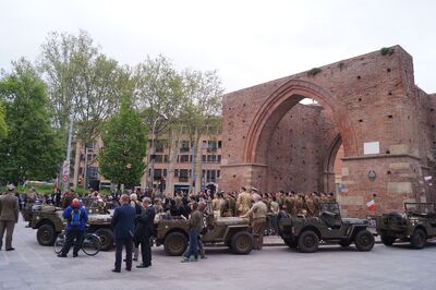 Porta di Strada Maggiore, obchody rocznicy wyzwolenia Bolonii w kwietniu 2015 r. Fot. Adam Siwek 2015