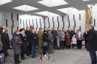 Cmentarz Wojskowy na Powązkach, fot. Inga Budweil (IPN)