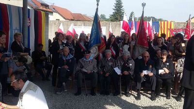 Uroczystości przy Memoriale KL Gusen