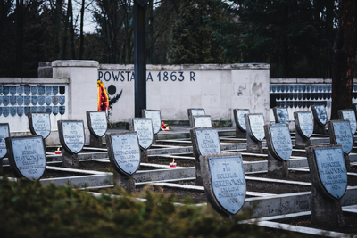 Cmentarz Wojskowy na Powązkach, kwatera uczestników powstania styczniowego - fot. Mateusz Niegowski