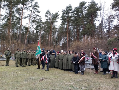 Uroczystości przy grobie weterana powstania styczniowego Józefa Duszyńskiego – fot. IPN w Lublinie
