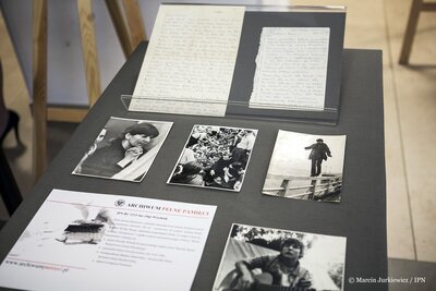 Archiwum Pełne Pamięci – ruszył nowy projekt i portal IPN – Warszawa, 19 maja 2017. Fot. Marcin Jurkiewicz (IPN)