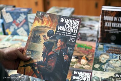 Otwarcie księgarni IPN w siedzibie Wspólnoty Polskiej w Warszawie (Fot. Marcin Jurkiewicz/IPN)