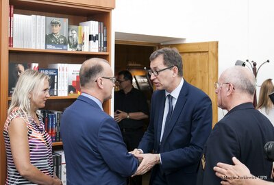 Otwarcie księgarni IPN w siedzibie Wspólnoty Polskiej w Warszawie (Fot. Marcin Jurkiewicz/IPN)