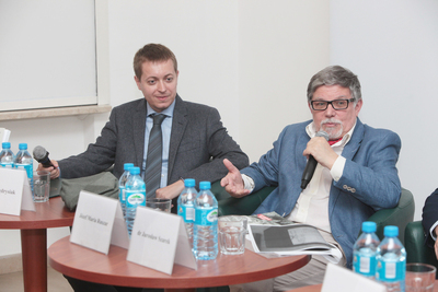 Promocja książki Józefa Marii Ruszara „Czerwone pająki. Dziennik żołnierza LWP”. Fot. Piotr Życieński