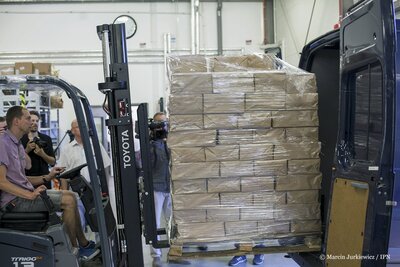 Publikacje IPN dla polskich szkół wyruszyły do Wilna – Warszawa, 2 czerwca 2017. Fot. Marcin Jurkiewicz (IPN)