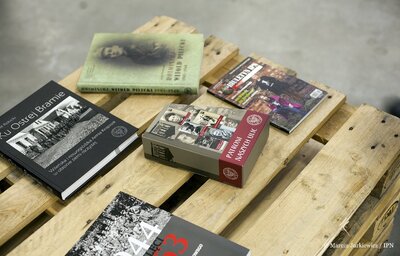 Publikacje IPN dla polskich szkół wyruszyły do Wilna – Warszawa, 2 czerwca 2017. Fot. Marcin Jurkiewicz (IPN)