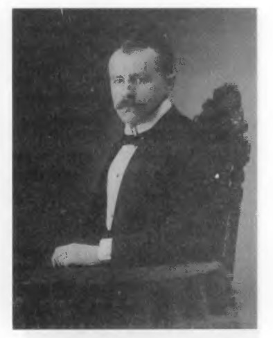 Hipolit Aleksandrowicz, zdjęcie portretowe. Dzięki uprzejmości dr. Piotra Gałkowskiego (fotografia pochodzi z jego książki Ziemianie i ich własność w Ziemi Dobrzyńskiej w latach 1918-1947, Rypin 1999)