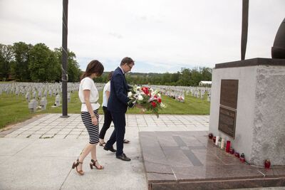 Uczczenie pamięci ofiar zbrodni katyńskiej oraz delegacji władz polskich, która zginęła w katastrofie samolotu pod Smoleńskiem