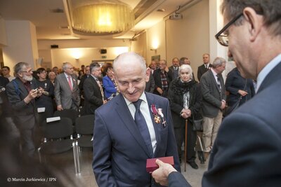 Uroczystość wręczenia odznaczeń państwowych – Warszawa, 13 czerwca 2017. Fot. Marcin Jurkiewicz (IPN)