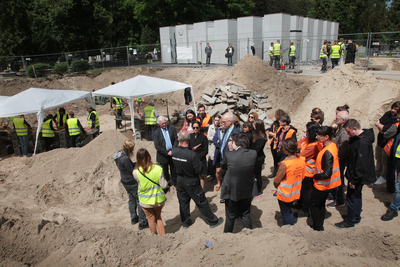 Wizyta na „Łączce”. Fot. Piotr Życieński