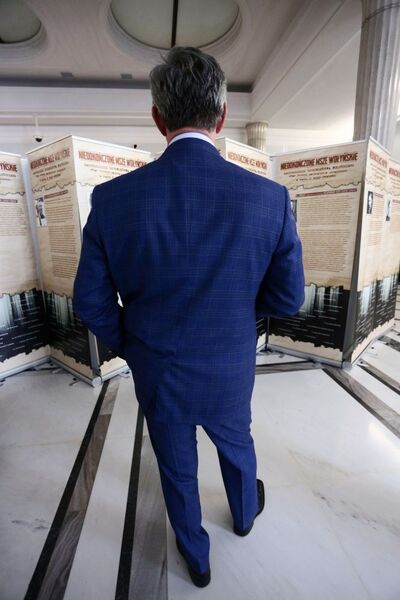 Wystawa „Niedokończone msze wołyńskie” w Sejmie. Fot. Sławomir Kasper (IPN)