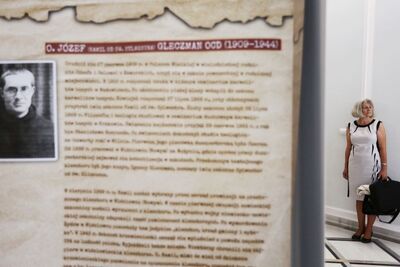 Wystawa „Niedokończone msze wołyńskie” w Sejmie. Fot. Sławomir Kasper (IPN)