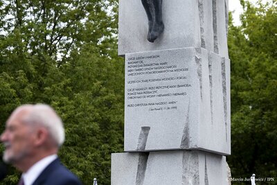 Uroczystości na Skwerze Wołyńskim w Warszawie – Warszawa, 11 lipca 2017. Fot. Marcin Jurkiewicz (IPN)