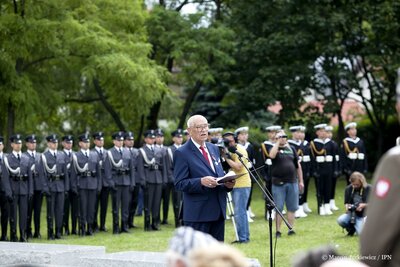 Uroczystości na Skwerze Wołyńskim w Warszawie – Warszawa, 11 lipca 2017. Fot. Marcin Jurkiewicz (IPN)