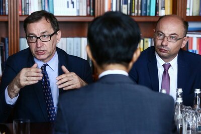 Dr Jarosław Szarek – prezes IPN, dr Mateusz Szpytma – wiceprezes IPN