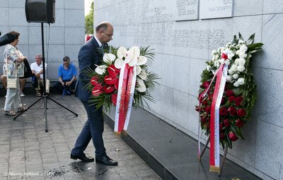 Marsz Pamięci – Warszawa, 22 lipca 2017. Fot. Marcin Jurkiewicz (IPN)