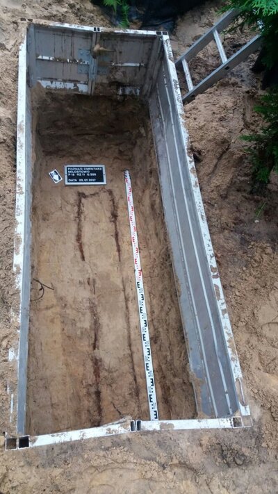 Poszukiwania szczątków Zygmunta Góralskiego na Cmentarzu Miłostowo w Poznaniu. Fot. Krzysztof Szwagrzyk (IPN)