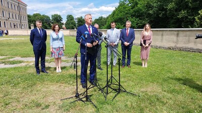 Konferencja prasowa - Zamek Lumomirskich w Rzeszowie, 10.07.2023, prok. Andrzej Pozorski dyrektor GKŚZpNP, zastępca Prokuratora Generalnego, fot. Karol Starowicz (IPN)