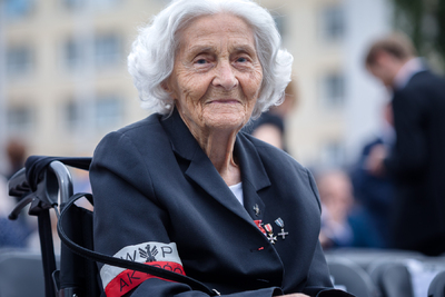 Uroczystości przy pomniku Powstania Warszawskiego na pl. Krasińskich – 31 lipca 2023. Fot. Sławek Kasper (IPN)