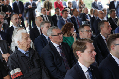 Uroczystość „Energetycy w Powstaniu” przy dawnej Elektrowni Warszawskiej – Warszawa, 1 sierpnia 2023. Fot. Mikołaj Bujak (IPN)